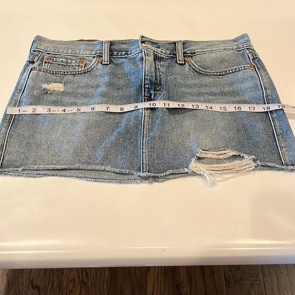 Levi’s Mini Skirt Size 29 - Picture 8 of 16